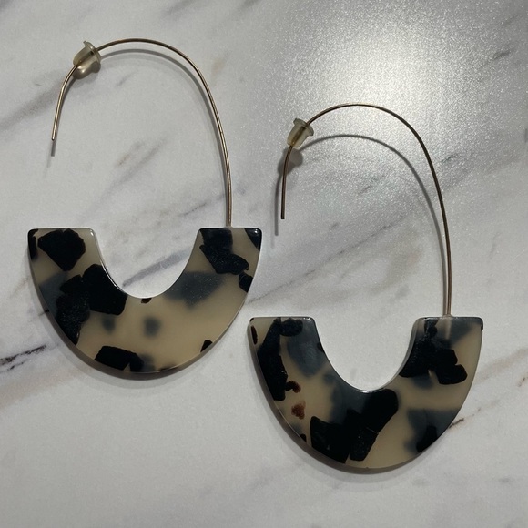 Jewelry - Hoop Earrings